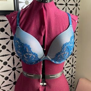 Fredericks Heart Throb lace Push Up Bra